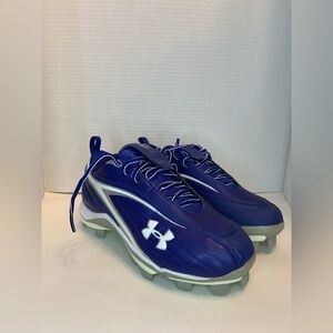 Under Armour Women Cleats Size 6
